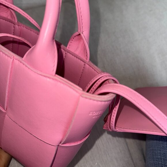 Bottega Veneta Pink Intrecciato Lambskin Candy Arco Tote - Picture 5 of 15